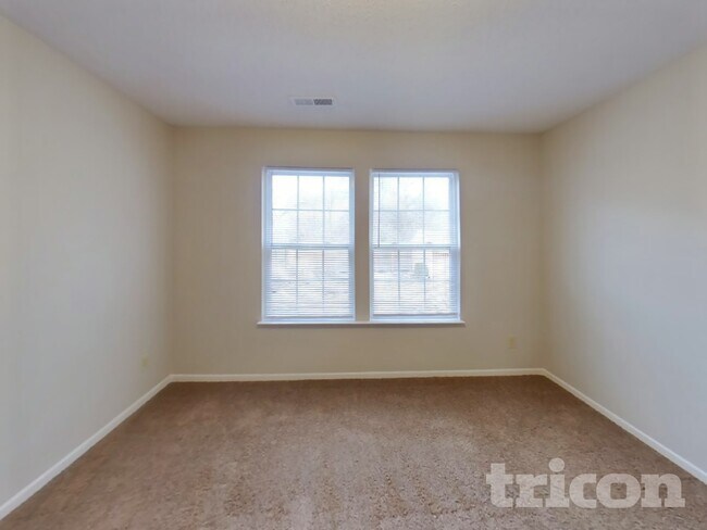 Building Photo - 11811 Wapiti Way