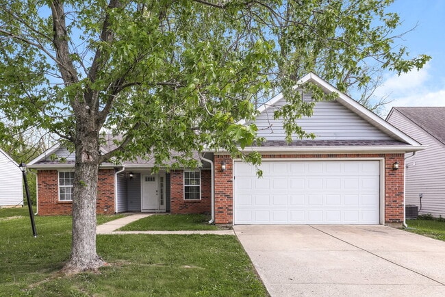 Building Photo - 1947 Mare Ave