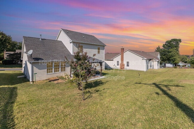 Building Photo - 9626 Kenneth Glenn Dr