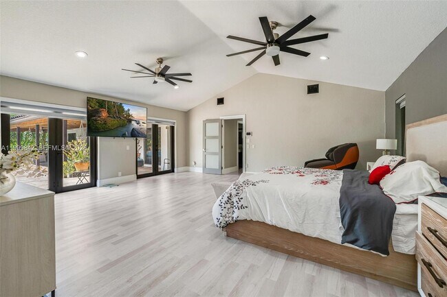 Building Photo - 6252 NW 65th Terrace