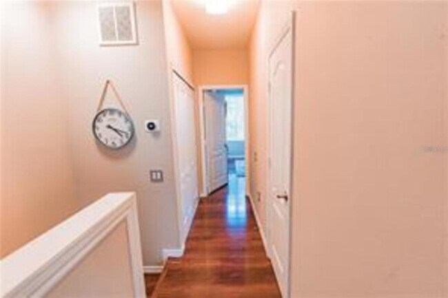 Building Photo - 3133 Bayshore Oaks Dr