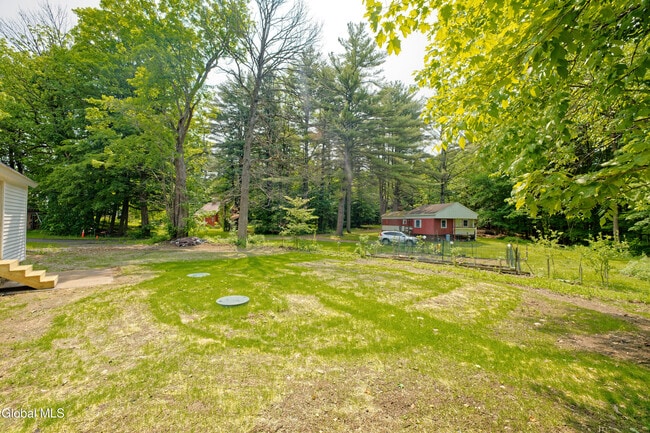 Building Photo - 714 NY-29