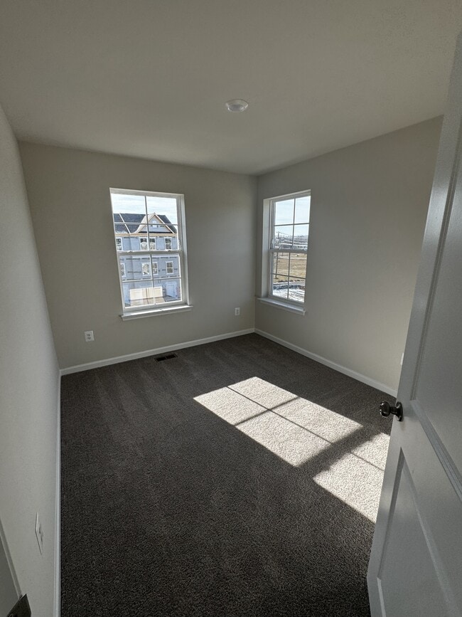 Building Photo - 113 Canning Rd