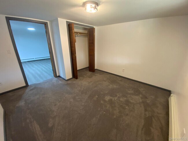 Building Photo - 315 Upper Rd