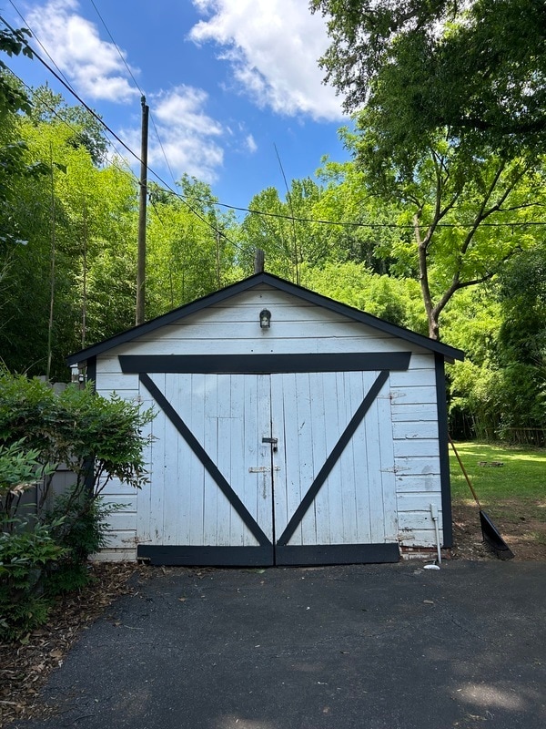 Building Photo - 1103 Briar Creek Rd