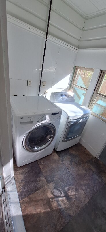 Building Photo - 7832 Elvera St