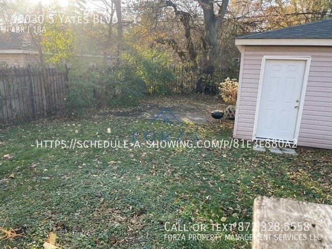 Building Photo - 10030 S Yates Blvd