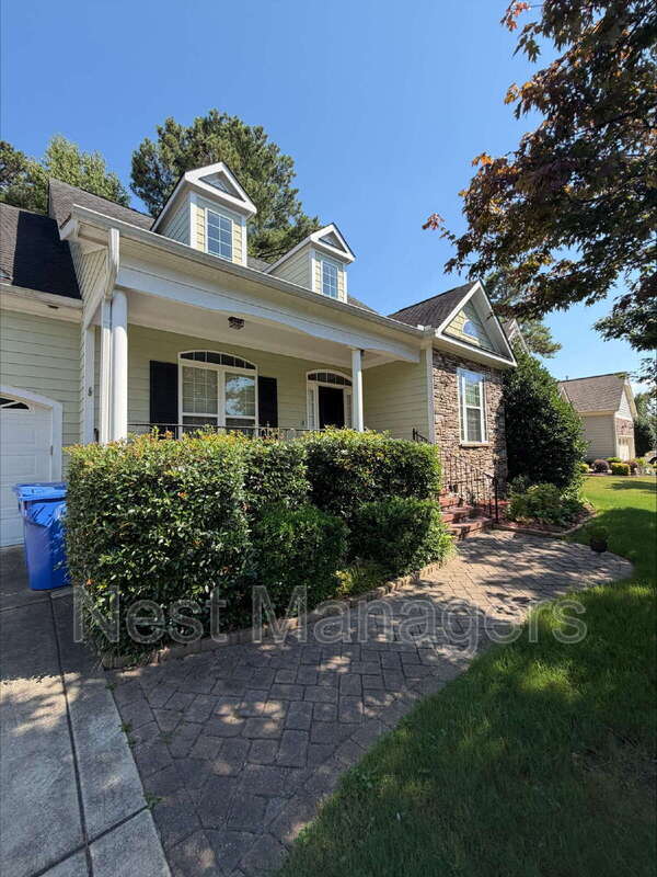 Building Photo - 2409 Thorngrove Ct