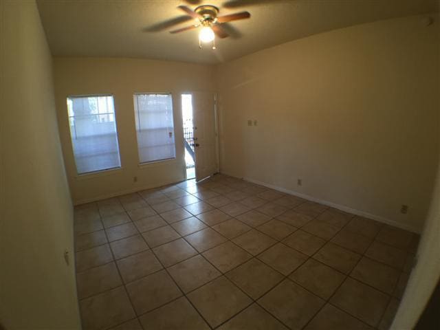 Building Photo - 2216 San Gabriel St
