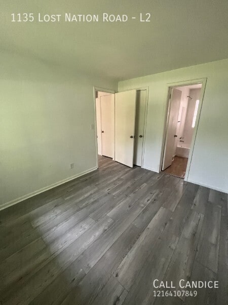 Building Photo - 1135 Lost Nation Rd