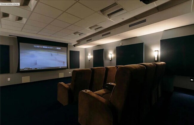 Building Photo - 110 1st St