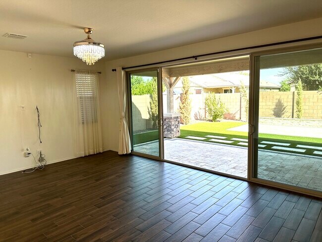 Building Photo - Stunning Elliot Groves home in Morrison Ranch. 4 bed+ 2 offices + loft