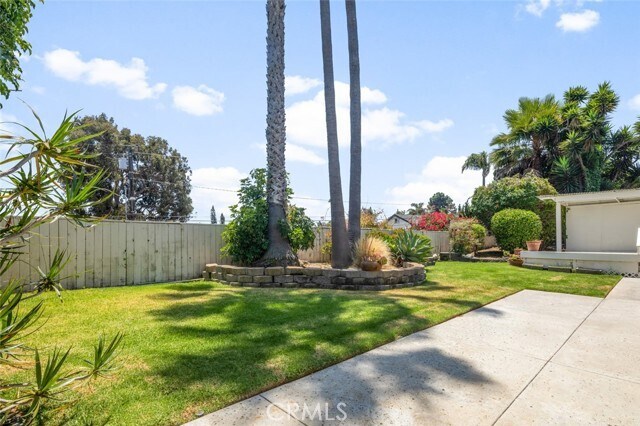 Building Photo - 25252 Barque Way