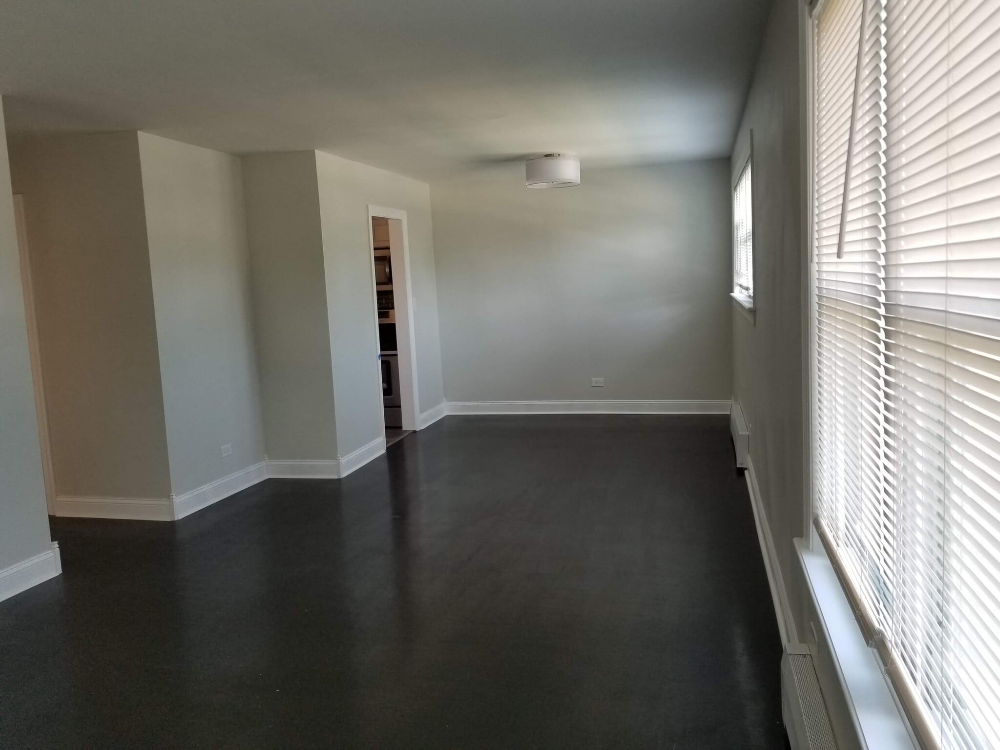 Dining room - 3446 Main St