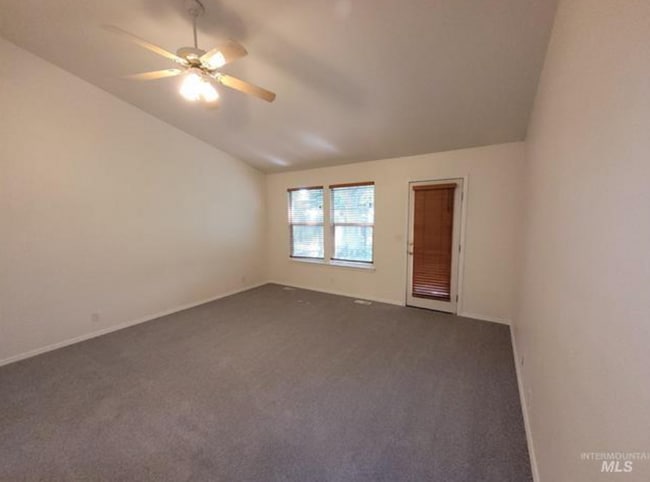 Building Photo - Charming 4-Bedroom Home in Eagle - Lawn Care Included!