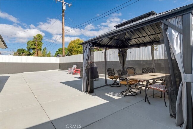 Building Photo - 12951 Cascade St