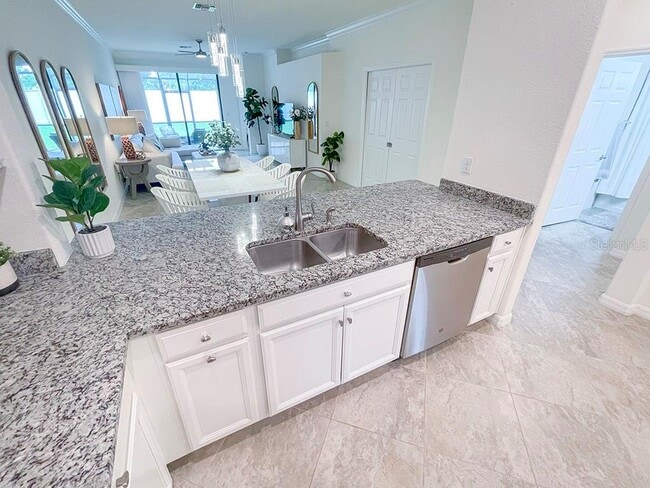 Building Photo - 9893 Haze Dr