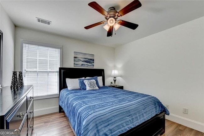 Building Photo - 335 Pintail Ct