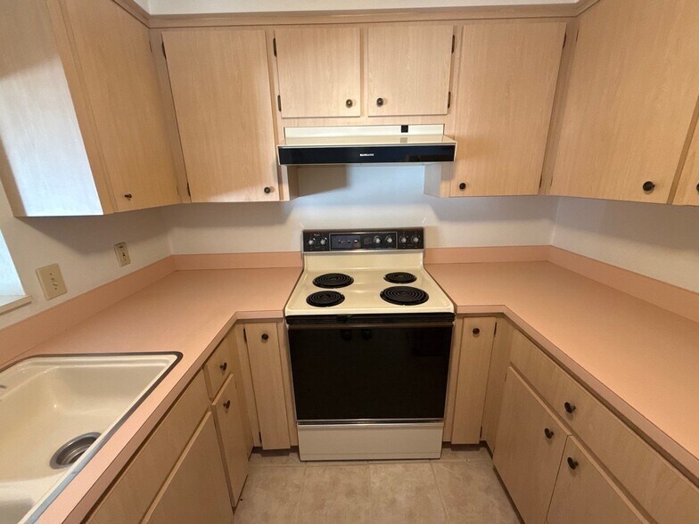 Building Photo - 3781 N Passion Flower Way