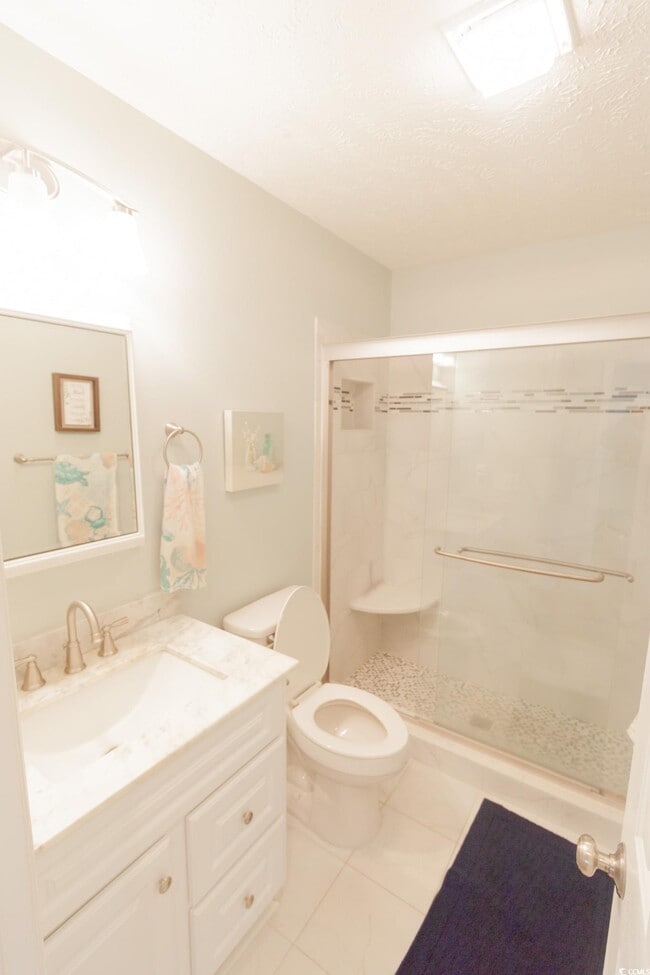 Building Photo - 697 Tupelo Ln