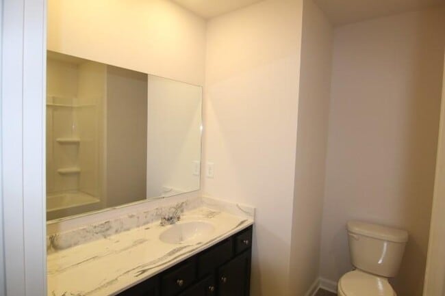 Building Photo - 51 Briarwood Dr W