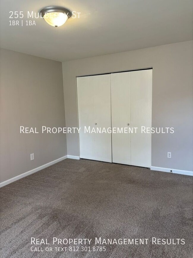 Building Photo - 255 Mulberry St