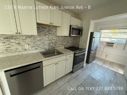 Building Photo - 135 N Martin Luther King Jr Ave