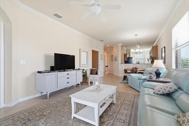 Building Photo - 7019 River Hammock Dr