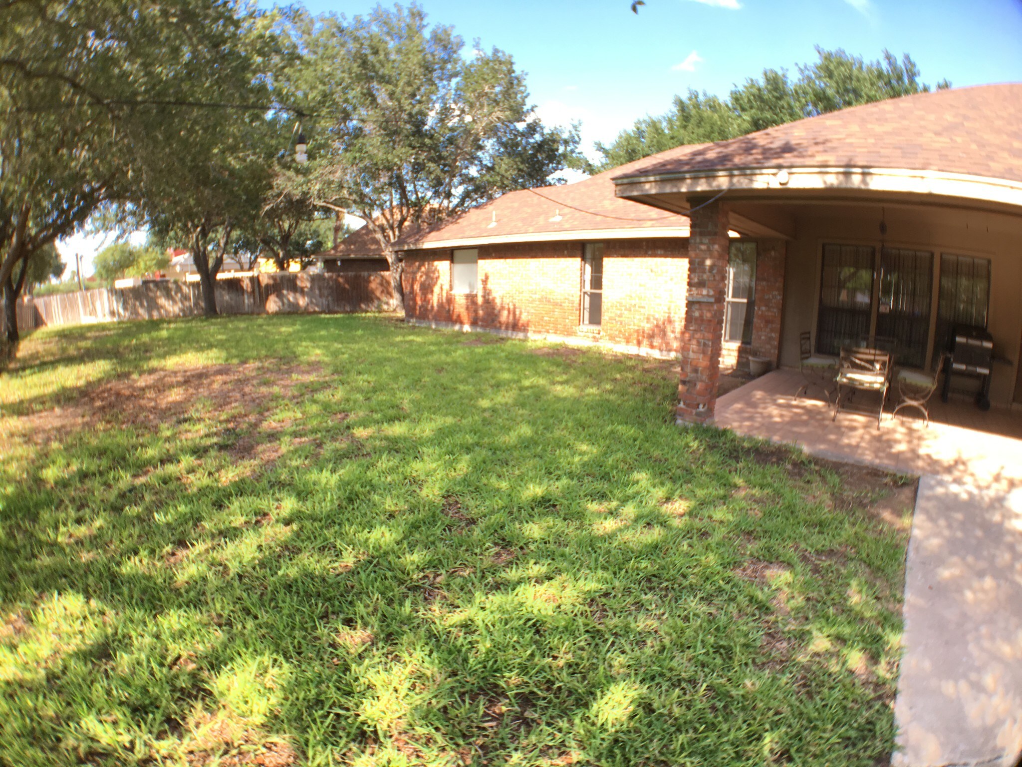 Building Photo - 3809 N 1st Ln W