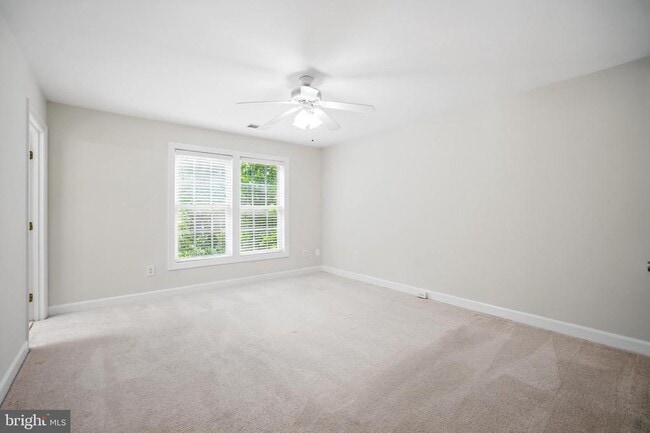 Building Photo - 6696 Debra Lu Way