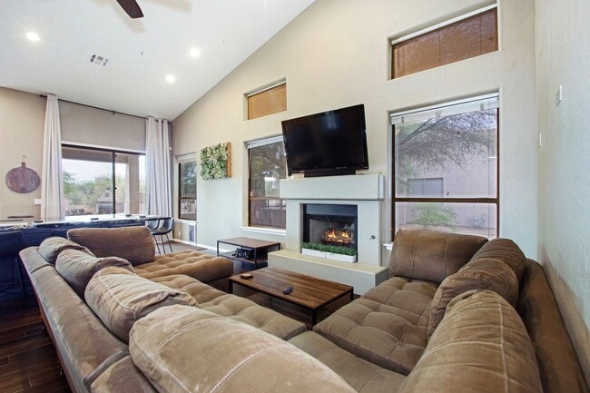 Building Photo - 29641 N 67th St