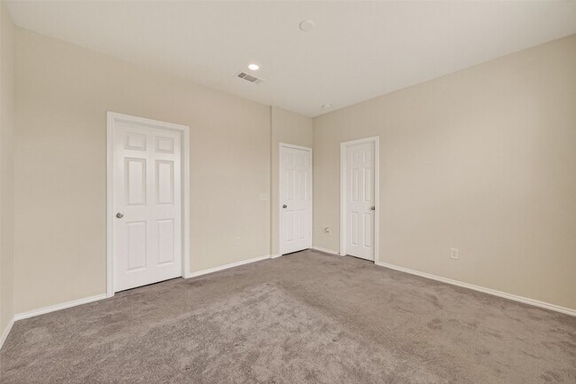 Building Photo - 25543 Pitchfork Ranch Pl