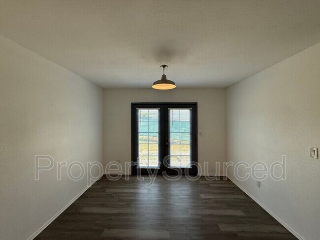 Building Photo - 1944 Hickock Ct