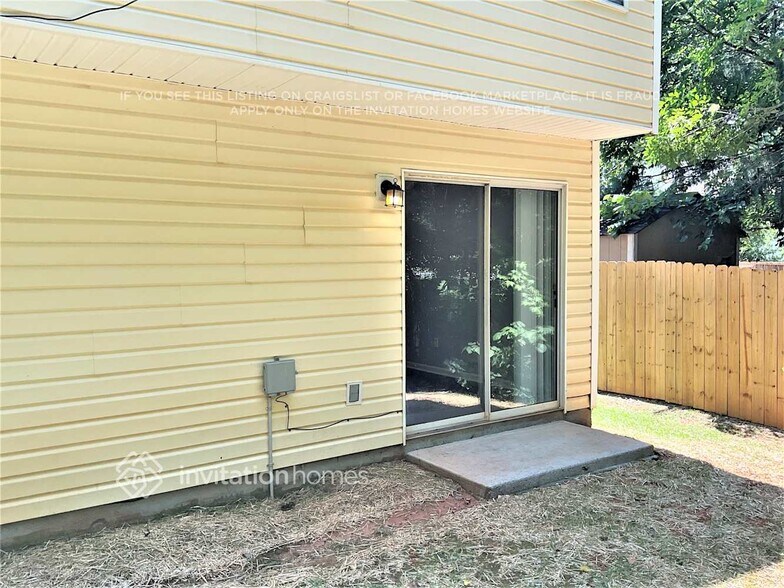 Building Photo - 5222 Tresham Ct