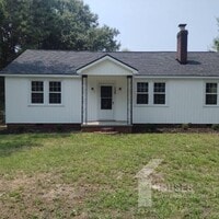 Building Photo - 130 Ellison St