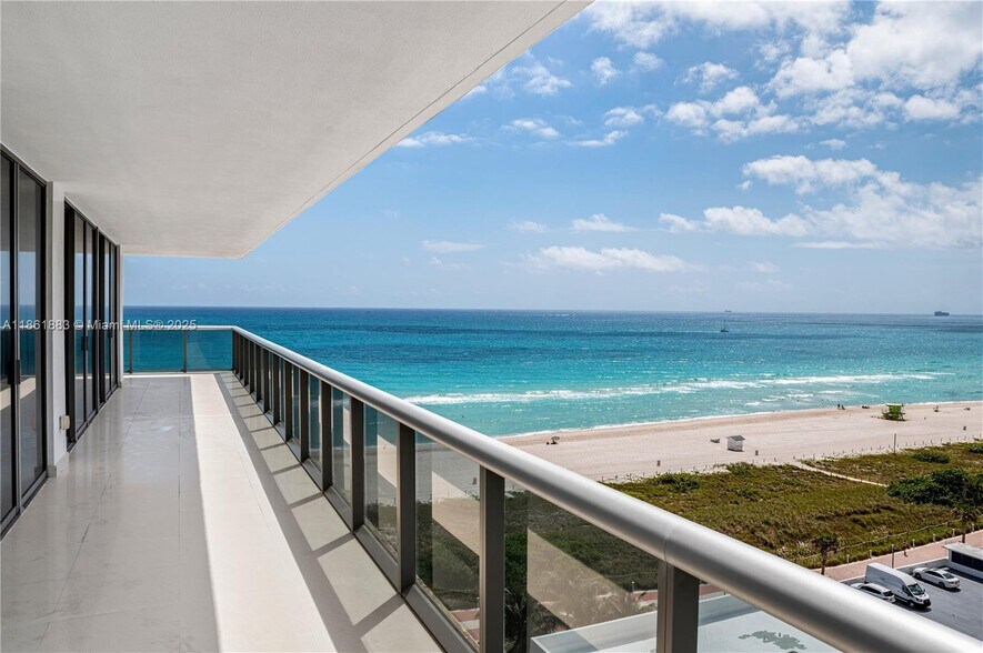 Building Photo - 5875 Collins Ave