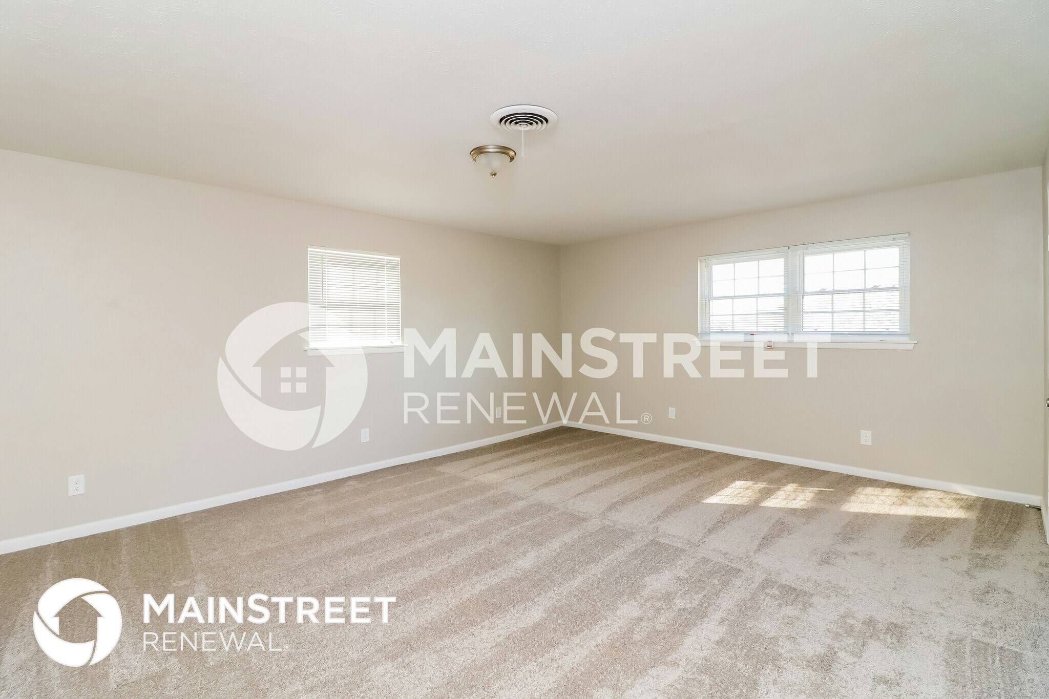 Building Photo - 953 Charleston Dr