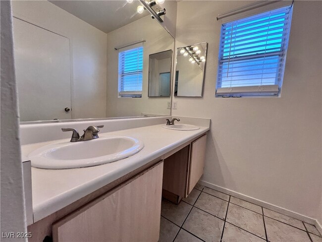 Building Photo - 3880 N Blue Wave Dr