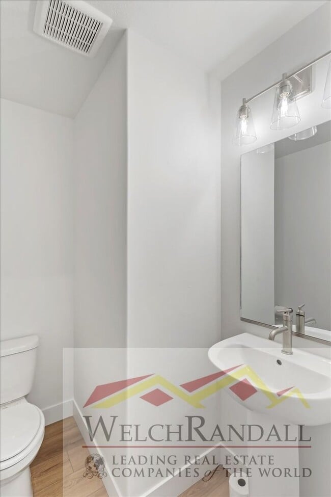 Building Photo - Brand New Townhome for Rent in West Haven