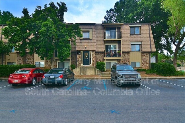 Primary Photo - 1222 Old Manor Rd