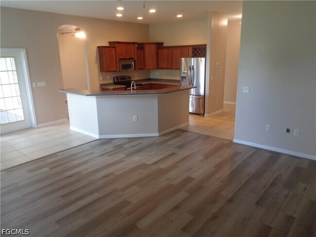 Building Photo - 2463 Nature Pointe Loop