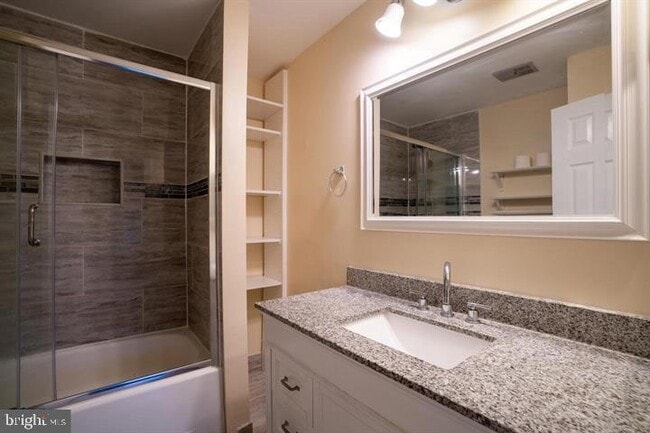 Building Photo - 3500 Vintage Spg Ter