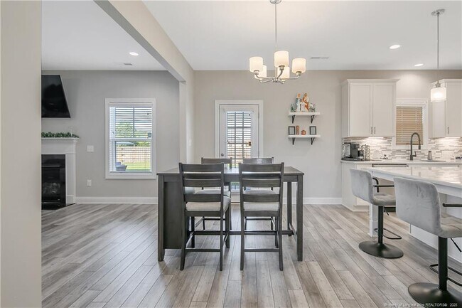 Building Photo - 1408 Friar Rock Cir