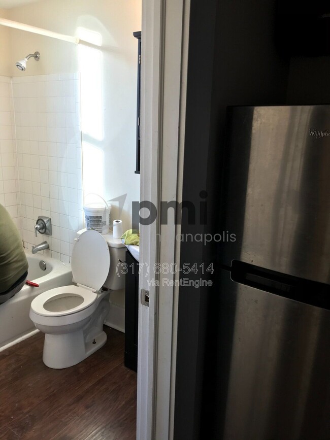 Building Photo - 830 Alabama St