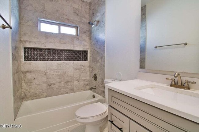 Building Photo - 1723 Eased St