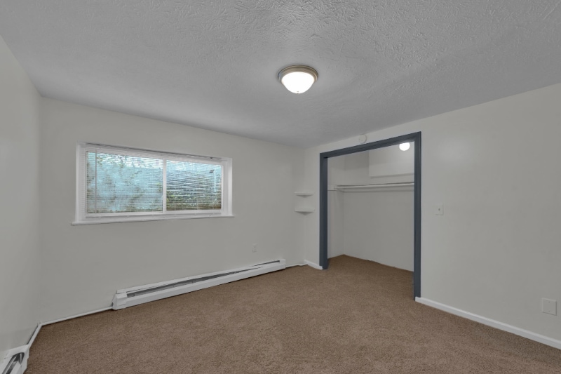 Building Photo - 6011 Stover Ave