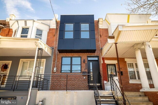 Building Photo - 713 S 58th St