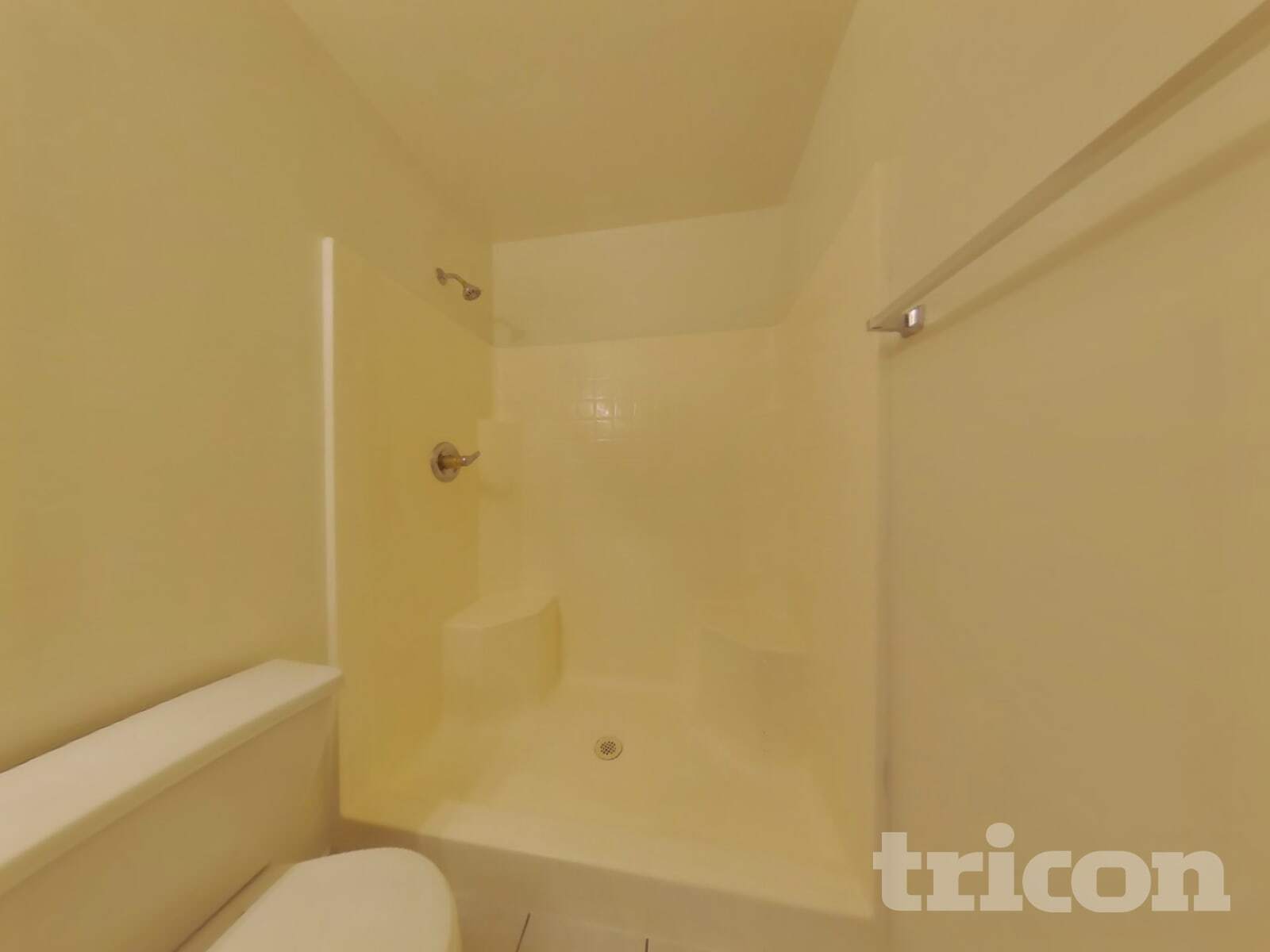 Building Photo - 11522 W Charter Oak Rd