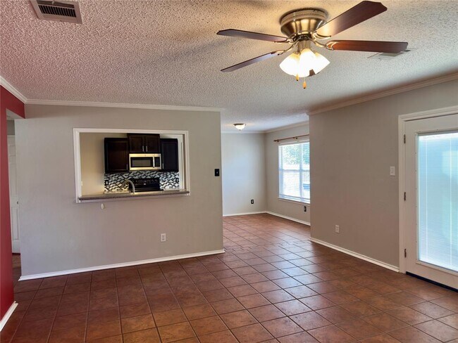 Building Photo - 3640 Bass Loop