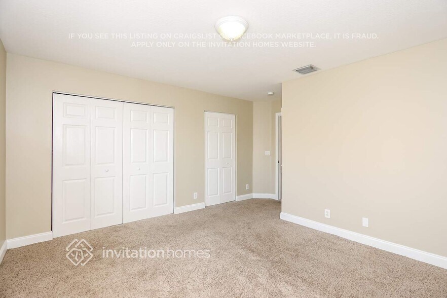 Building Photo - 13024 NW 13th St